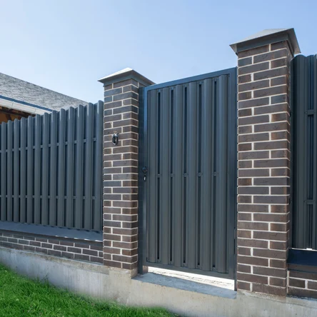 Штакетник металлический